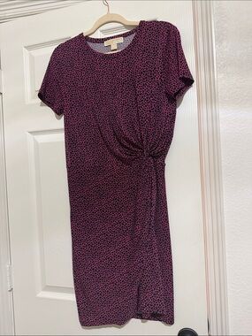 Michael Kors Knot-Detail Midi Dress in Magenta Spot - Unknown Brand